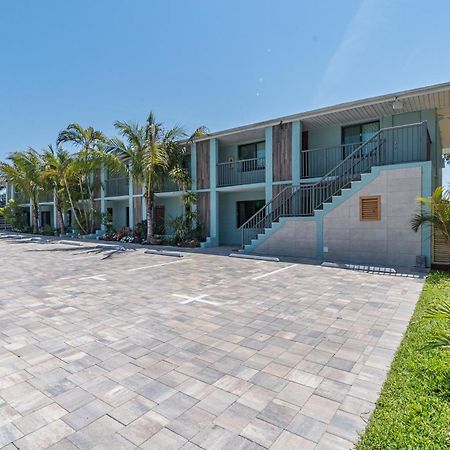 Aparthotel 400 South Cocoa Beach Exterior foto